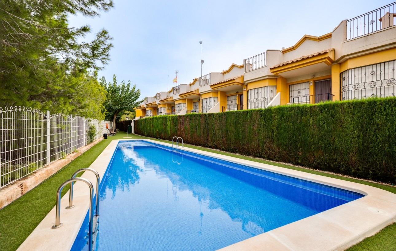 Venta - Bungalow - Torrevieja - Los balcones