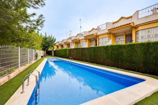 Venta - Bungalow - Torrevieja - Los balcones