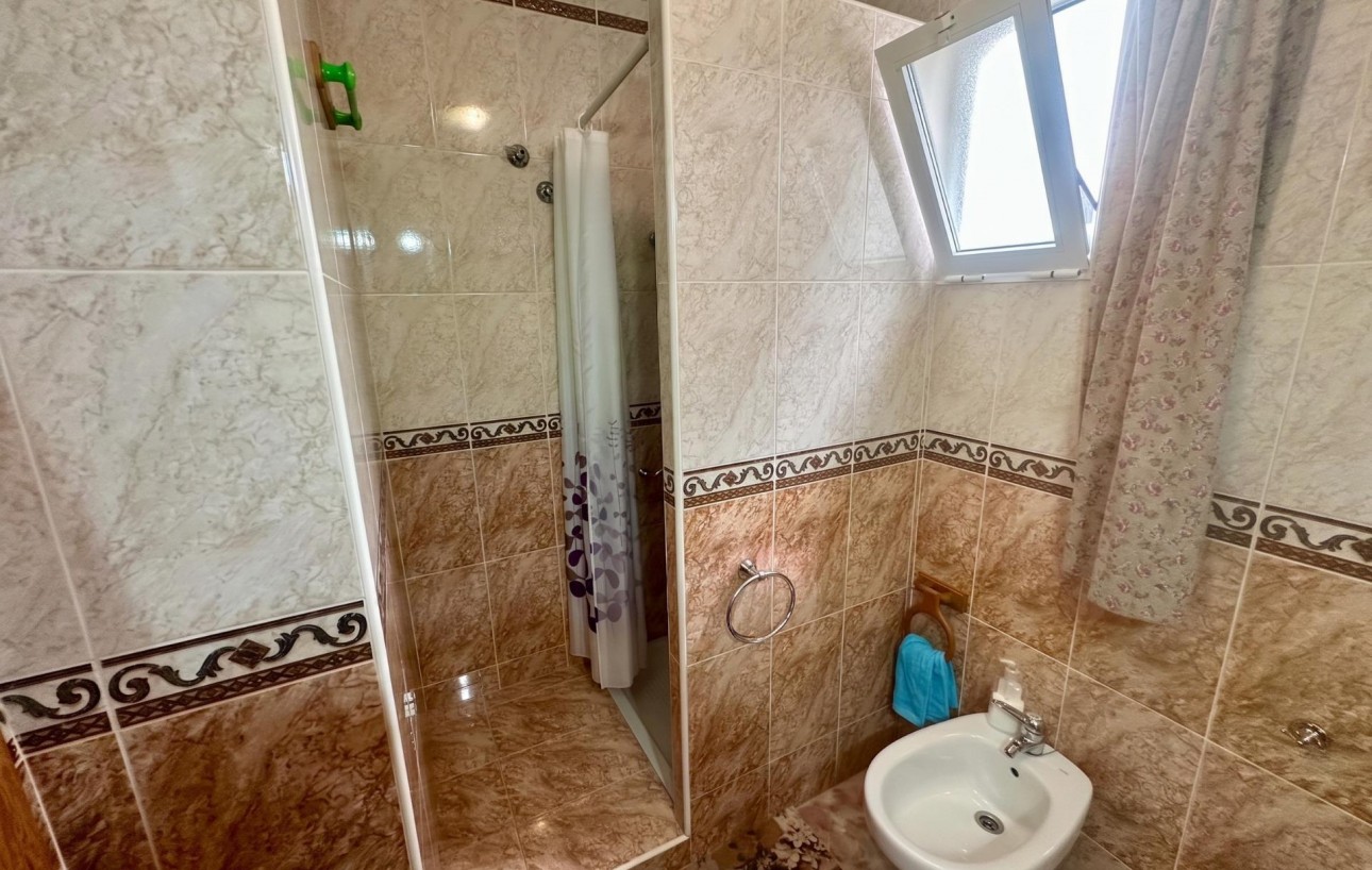 Venta - Apartamento - Torrevieja - La Mata pueblo