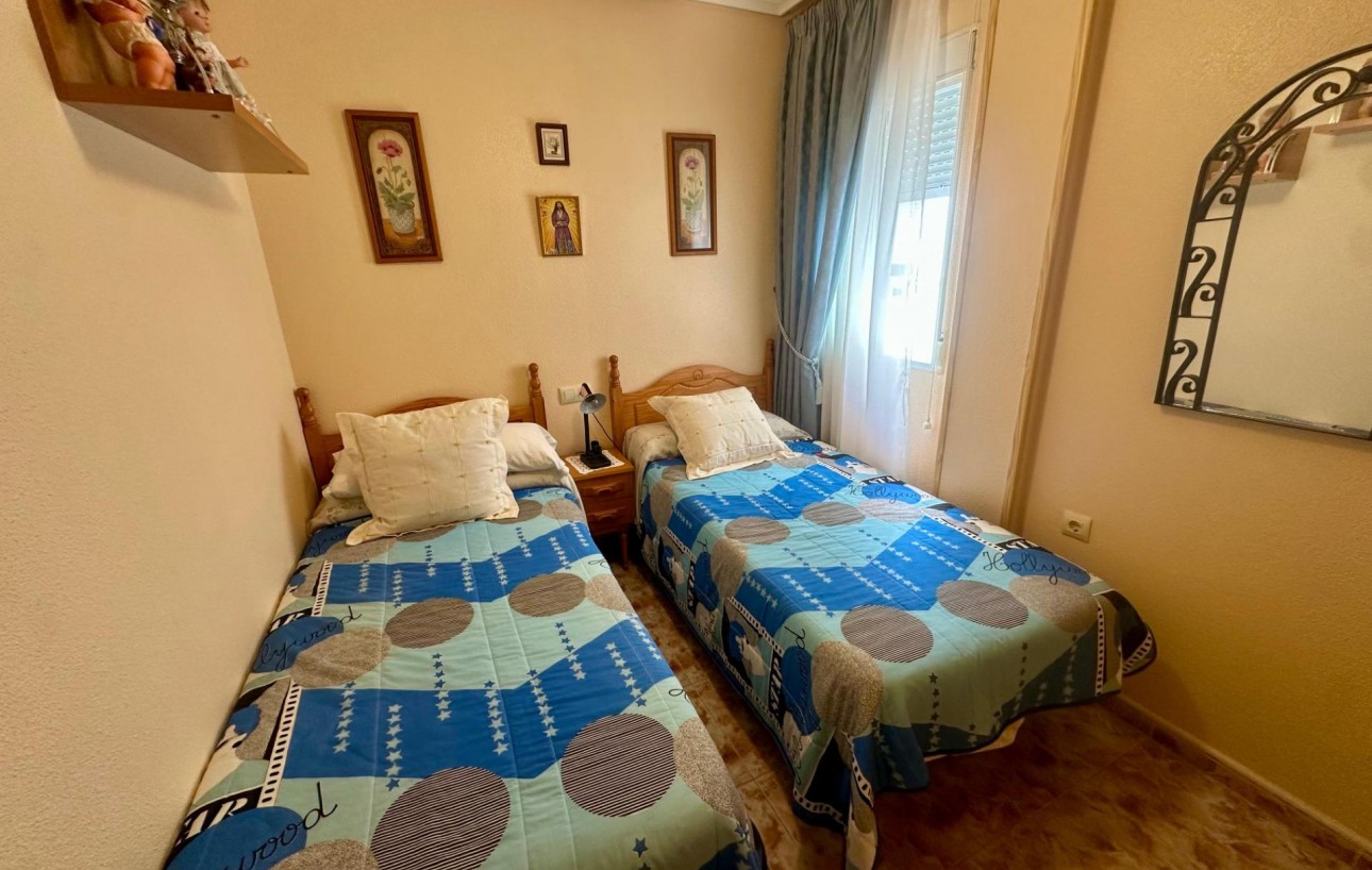 Venta - Apartamento - Torrevieja - La Mata pueblo
