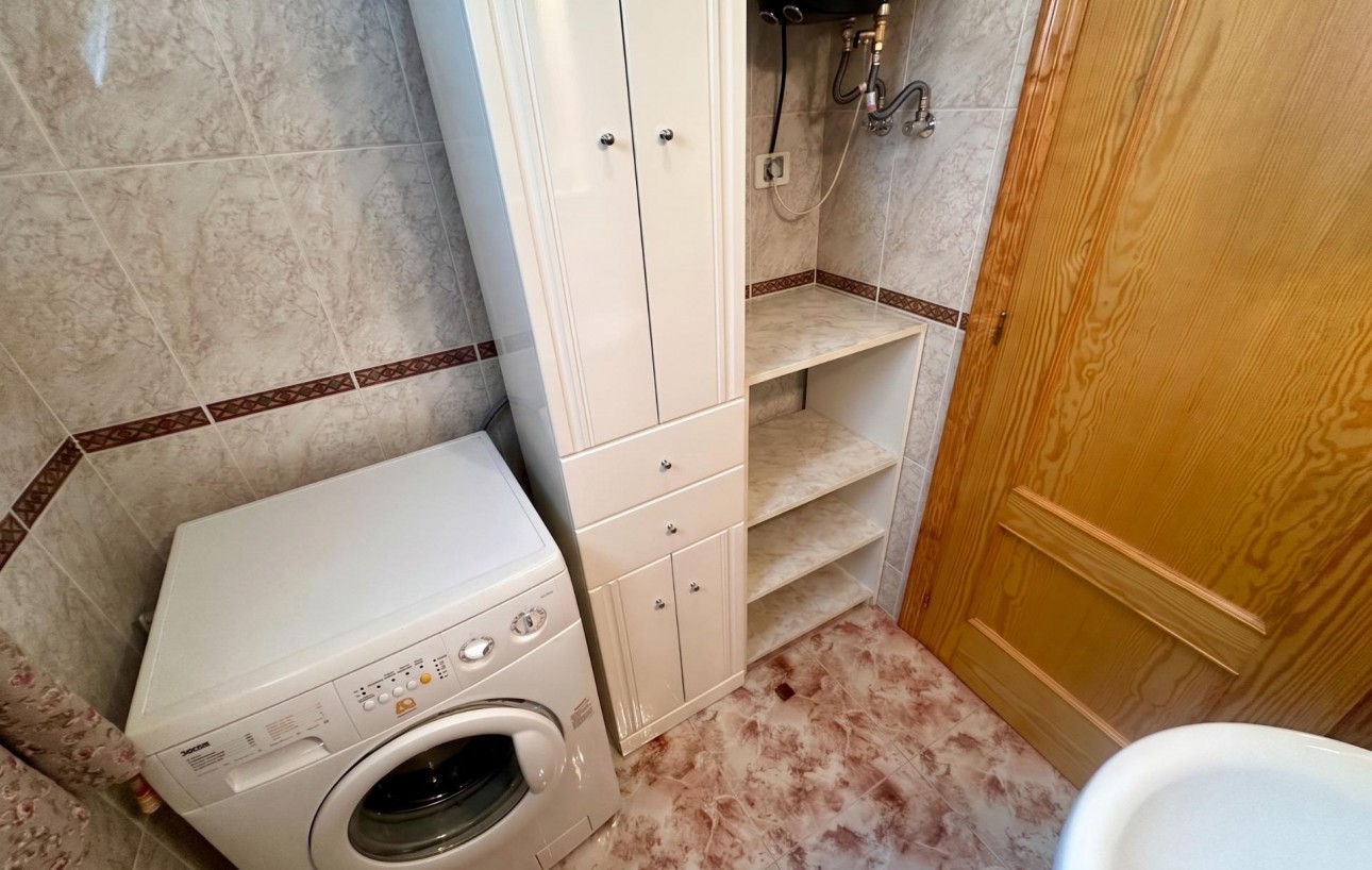 Venta - Apartamento - Torrevieja - La Mata pueblo