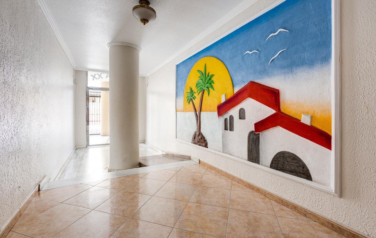 Venta - Apartamento - Torrevieja - Centro