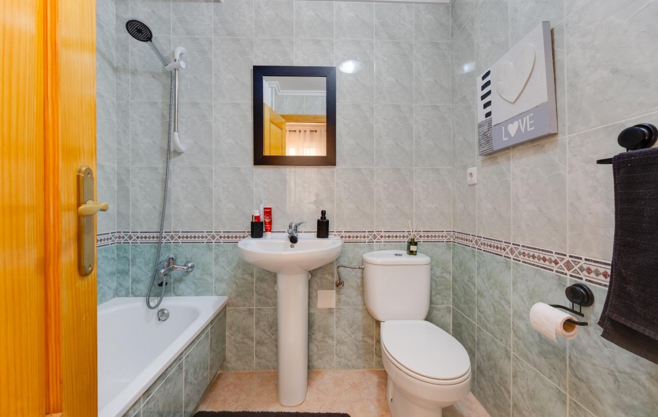 Venta - Apartamento - Torrevieja - Centro