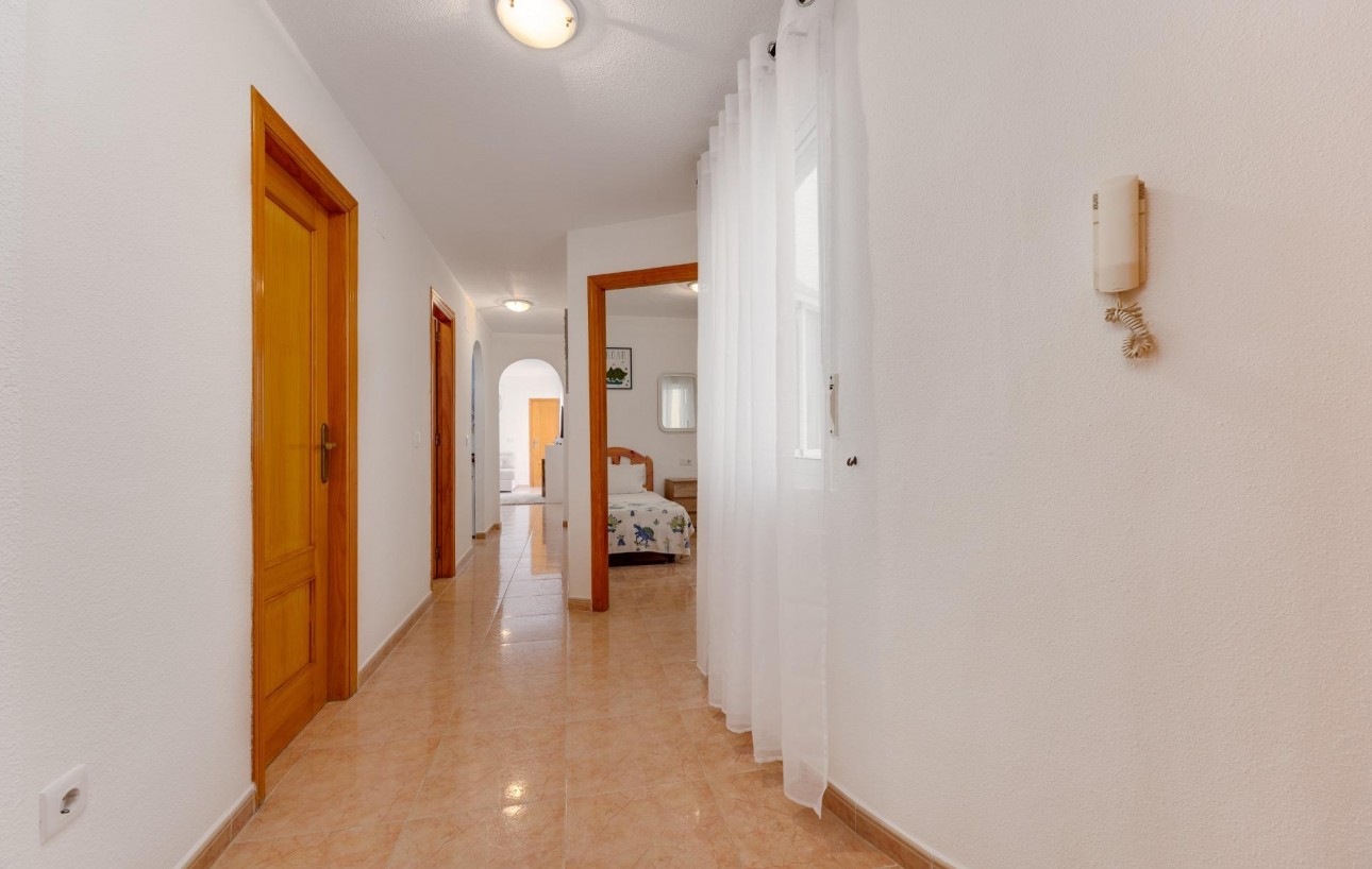 Venta - Apartamento - Torrevieja - Centro