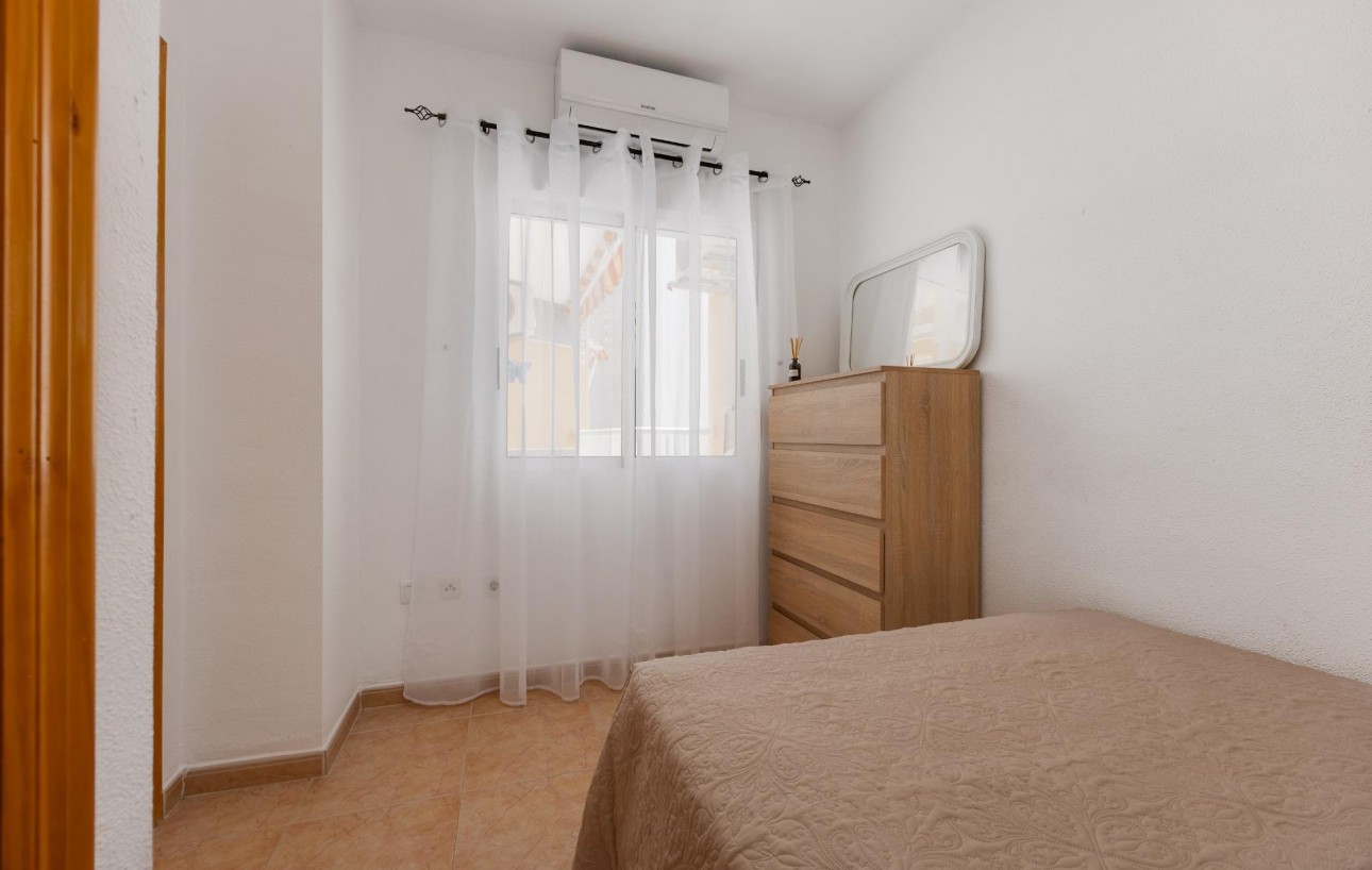 Venta - Apartamento - Torrevieja - Centro