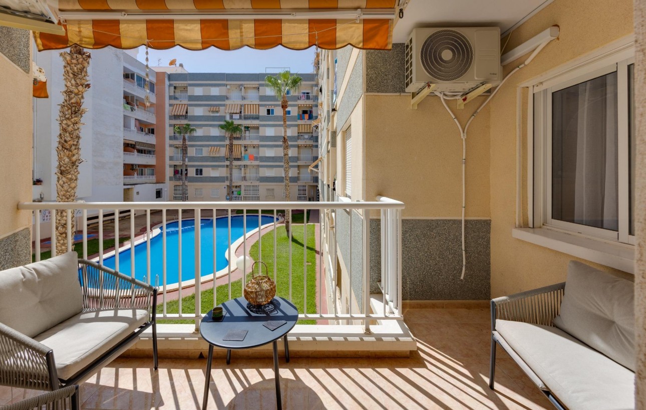 Venta - Apartamento - Torrevieja - Centro