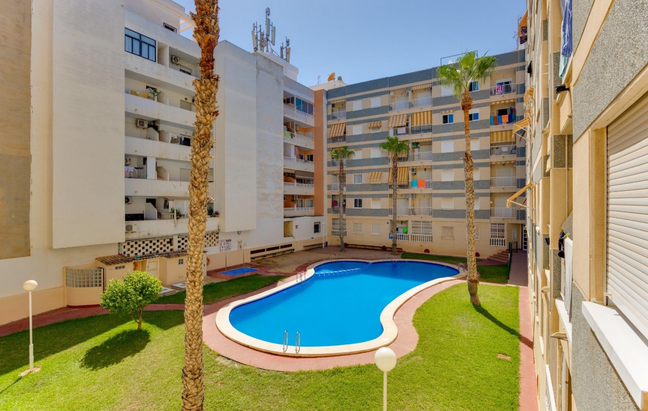 Venta - Apartamento - Torrevieja - Centro
