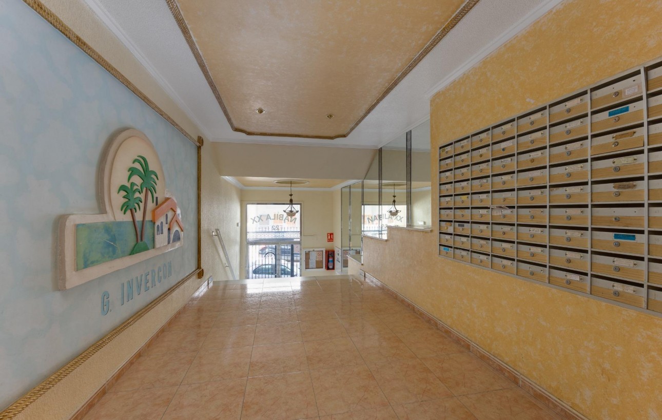 Venta - Apartamento - Torrevieja - Centro