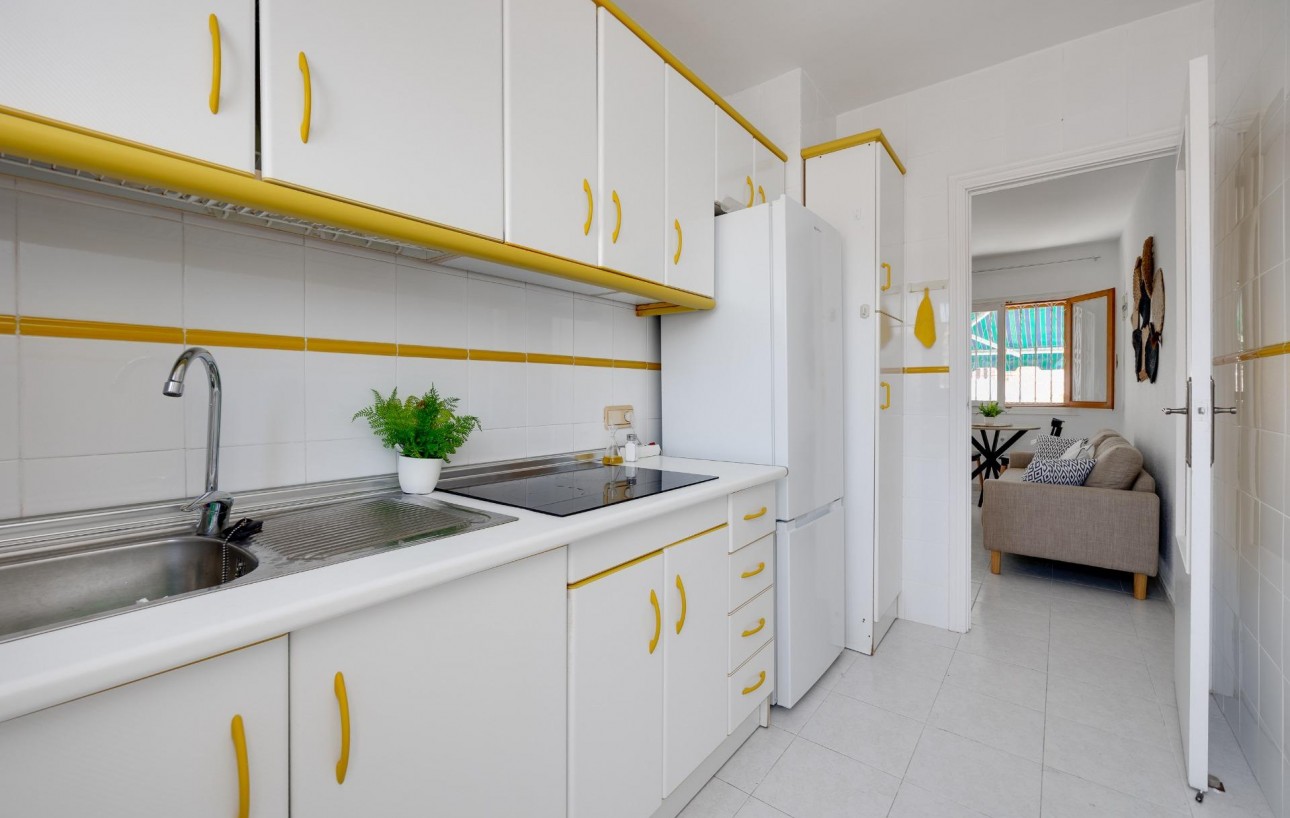 Sale - Casa - Torrevieja - Los Frutales