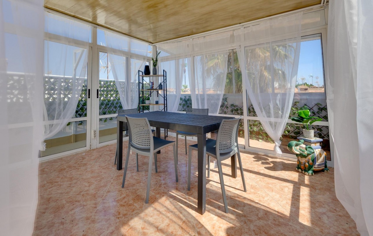 Sale - Casa - Torrevieja - Los Frutales