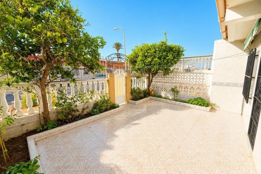 Sale - Bungalow - Torrevieja - La Siesta - El Salado - Torreta