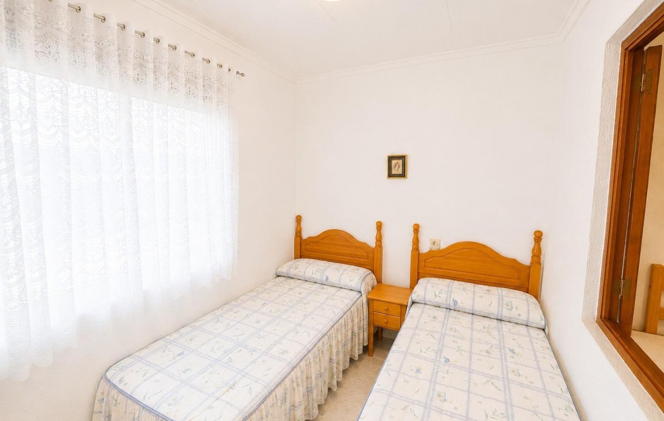 Sale - Bungalow - Torrevieja - La Siesta - El Salado - Torreta