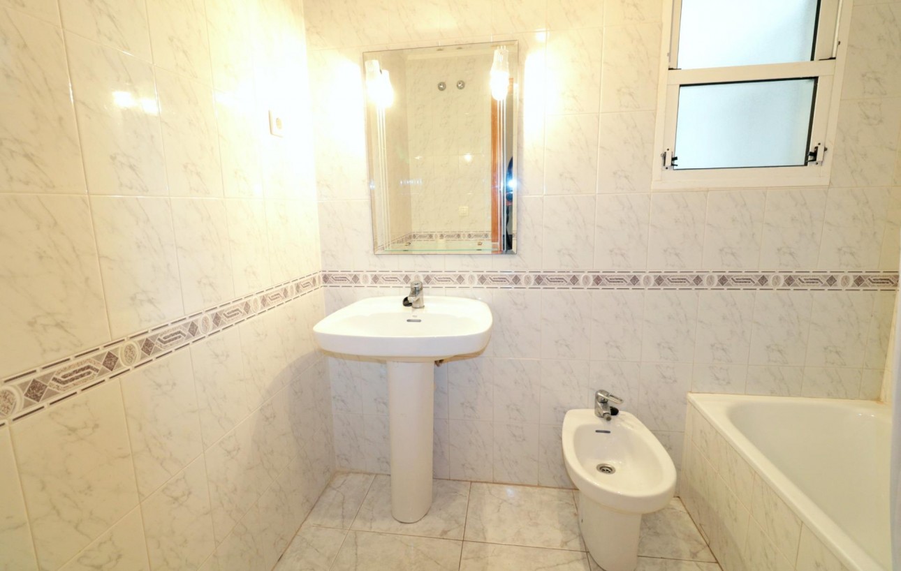 Sale - Apartment - Torrevieja - Playa del cura
