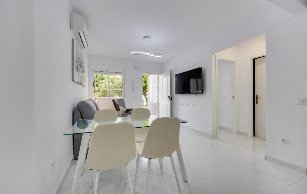 Sale - Apartment - Torrevieja - Parque de las Naciones