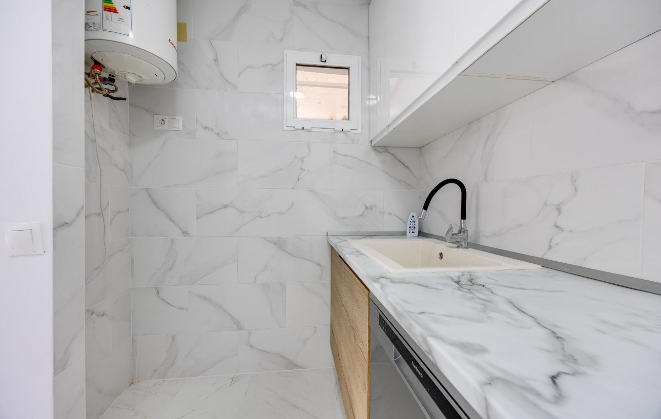 Sale - Apartment - Torrevieja - Parque de las Naciones