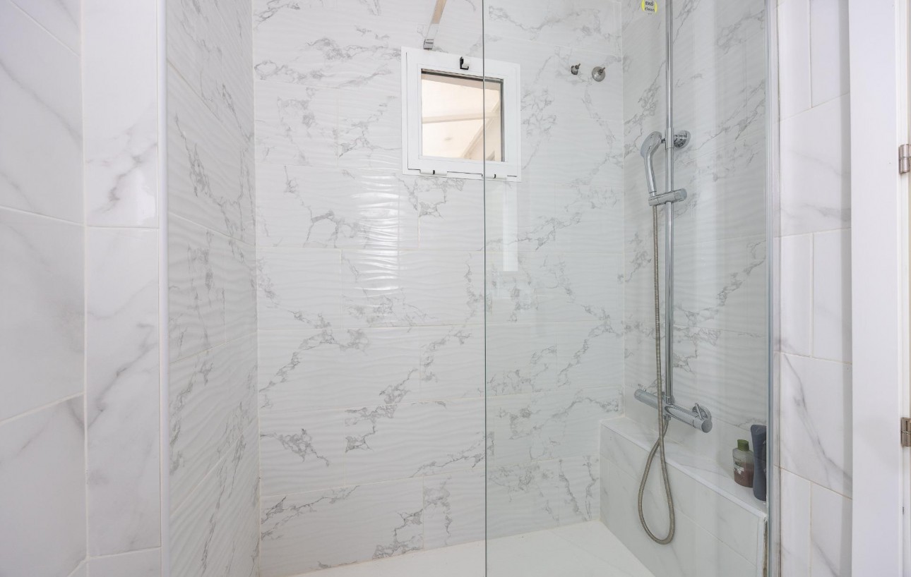 Sale - Apartment - Torrevieja - Parque de las Naciones