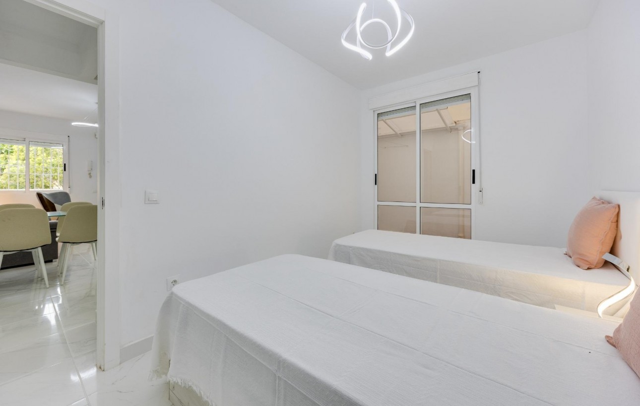 Sale - Apartment - Torrevieja - Parque de las Naciones