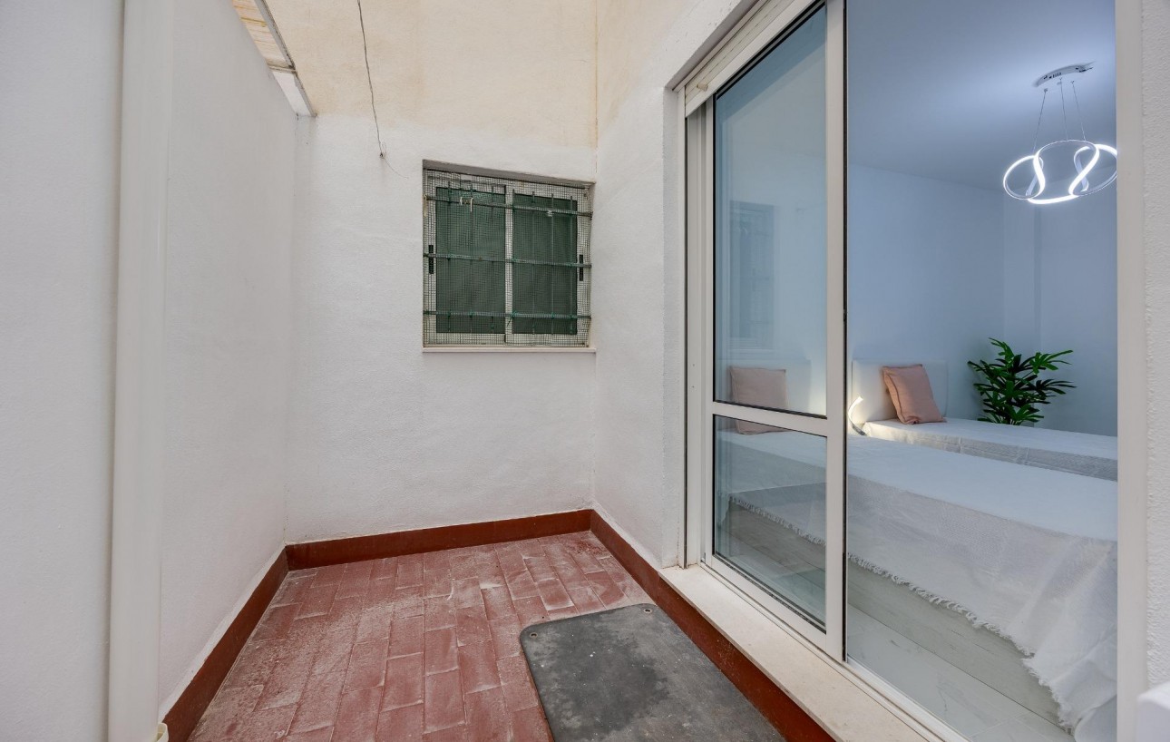 Sale - Apartment - Torrevieja - Parque de las Naciones