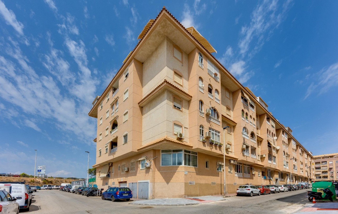 Sale - Apartment - Torrevieja - Parque de las Naciones