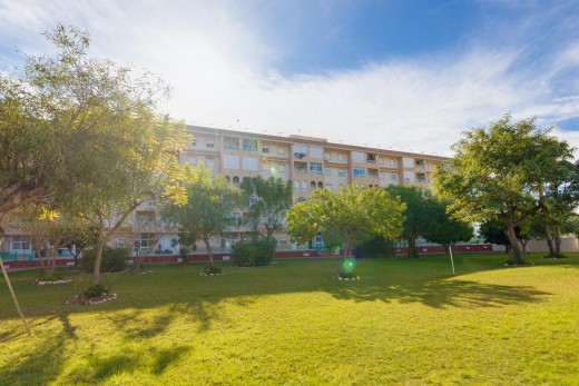 Sale - Apartment - Torrevieja - Parque de las Naciones