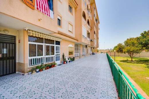 Sale - Apartment - Torrevieja - Parque de las Naciones