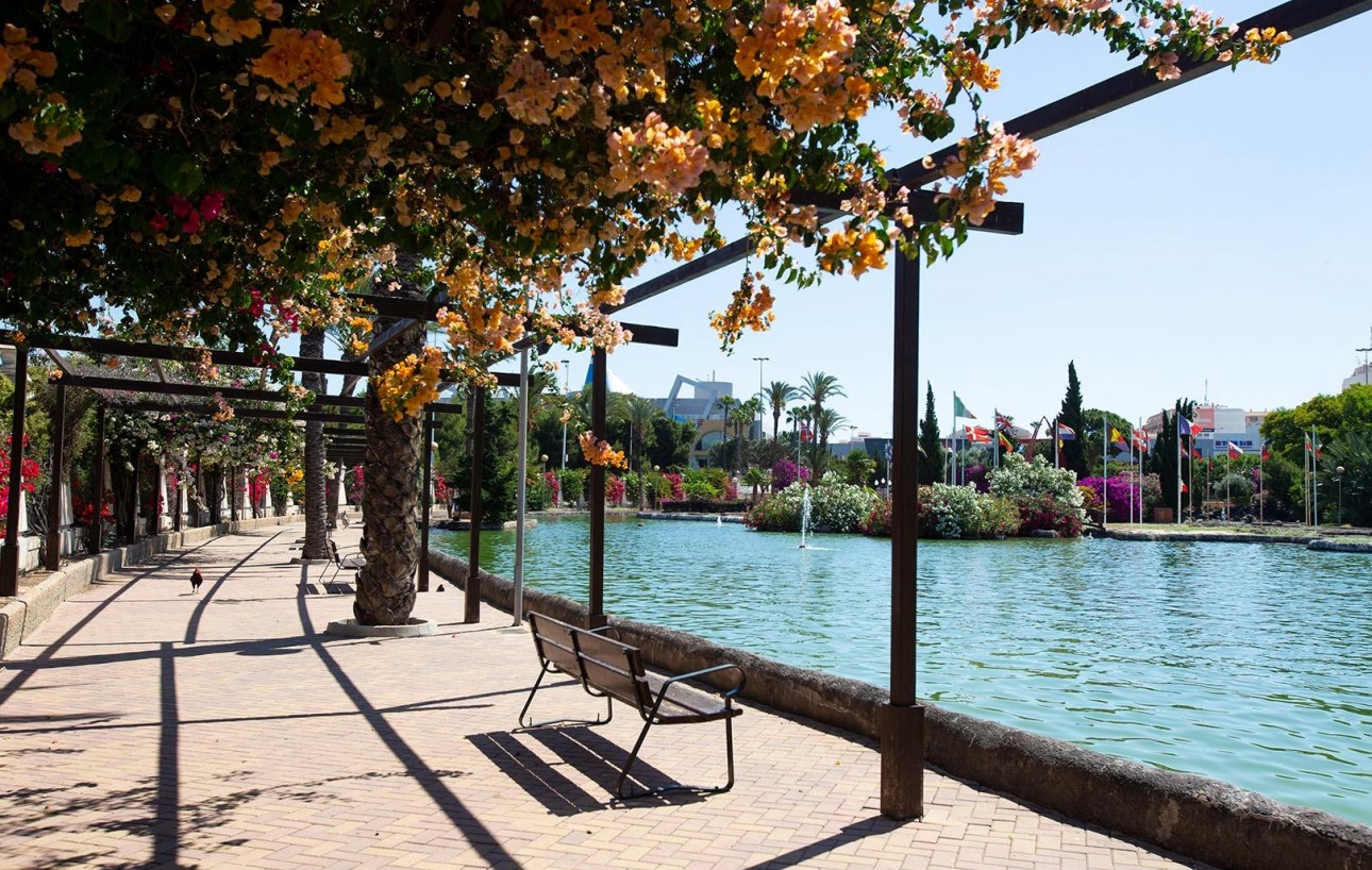 Sale - Apartment - Torrevieja - Parque de las Naciones