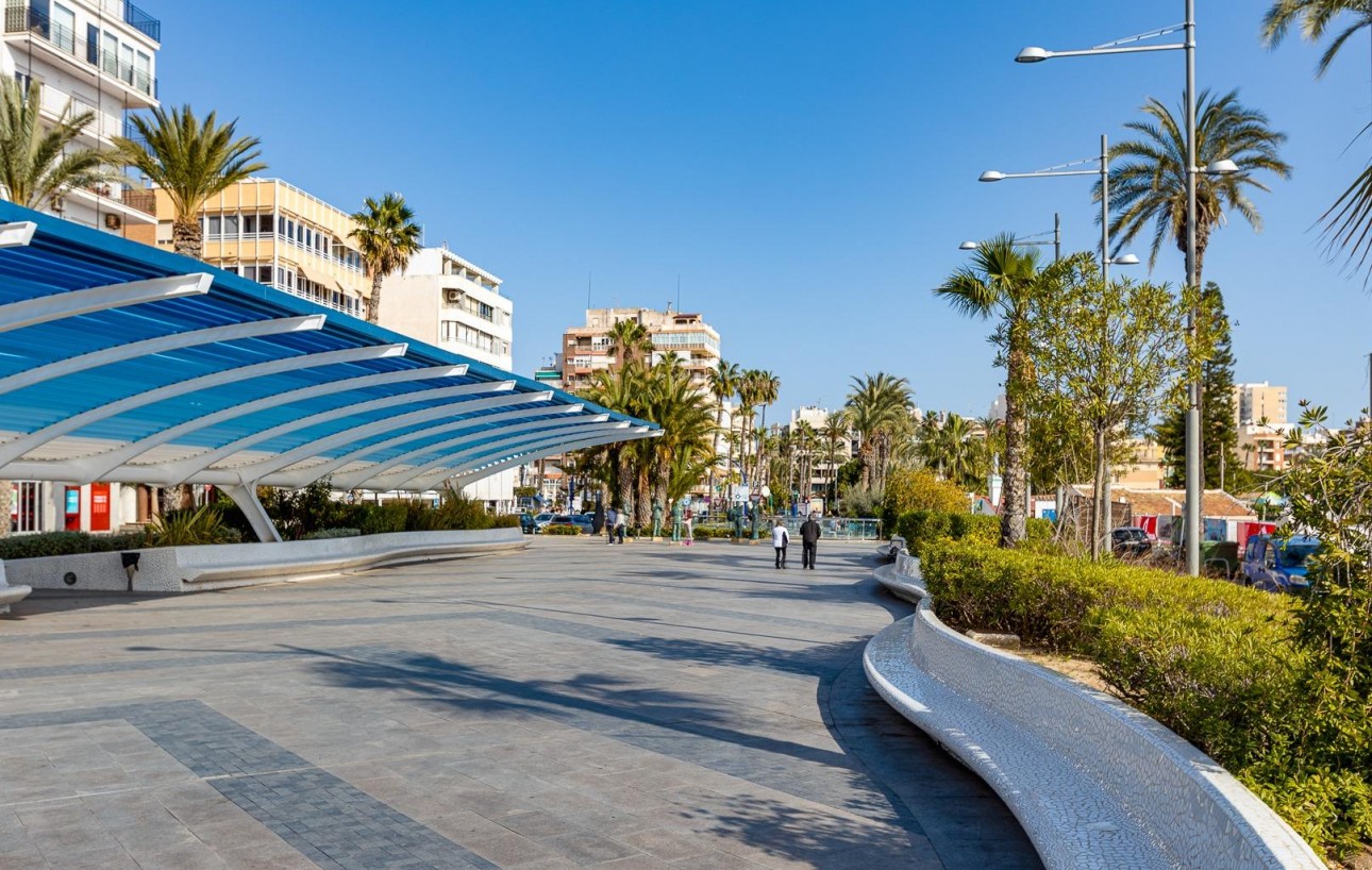 Sale - Apartment - Torrevieja - Parque de las Naciones