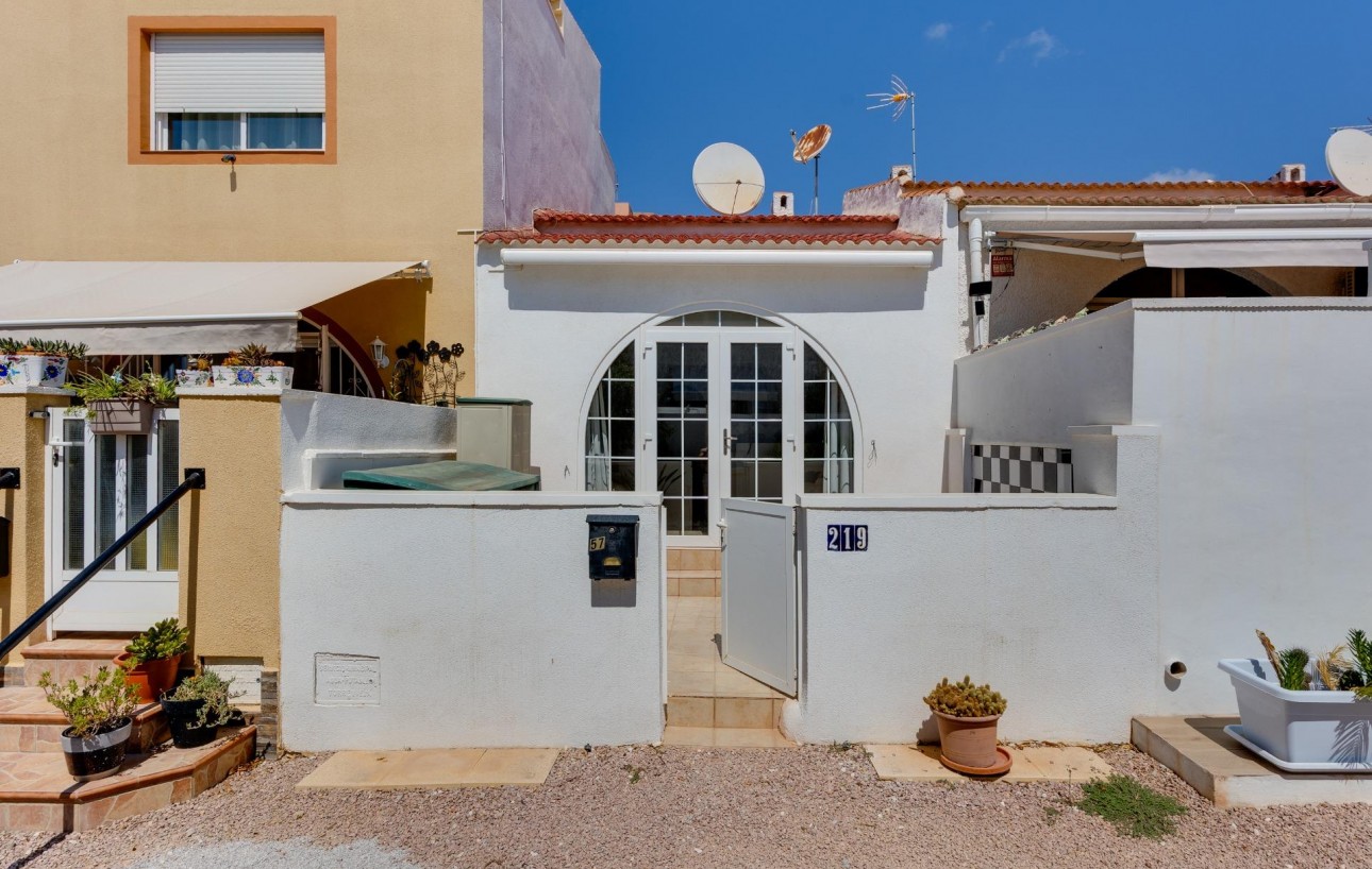 Sale - Townhouse - Torrevieja - La Siesta - El Salado - Torreta