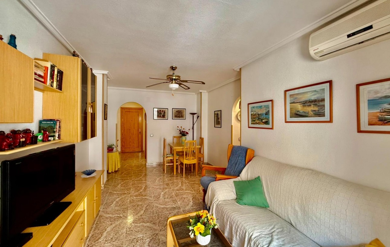 Sale - Apartment - Torrevieja - El Acequión - Los Náufragos