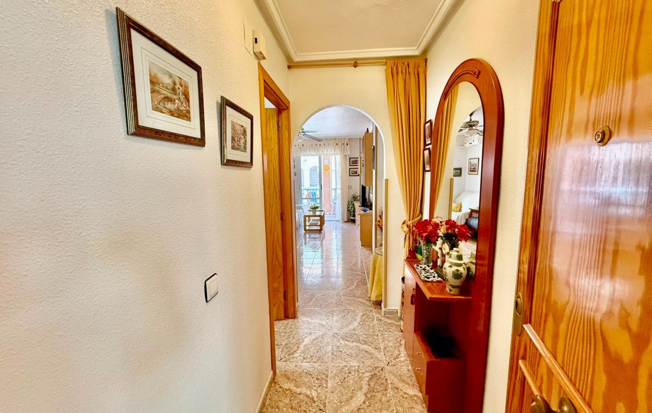 Sale - Apartment - Torrevieja - El Acequión - Los Náufragos