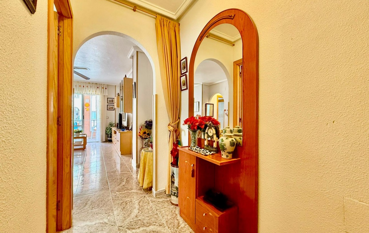 Sale - Apartment - Torrevieja - El Acequión - Los Náufragos