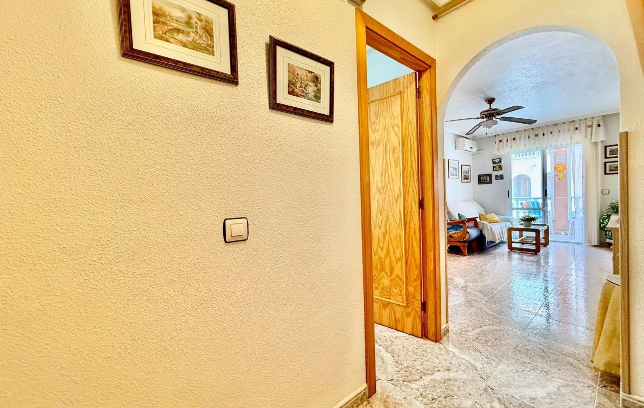 Sale - Apartment - Torrevieja - El Acequión - Los Náufragos