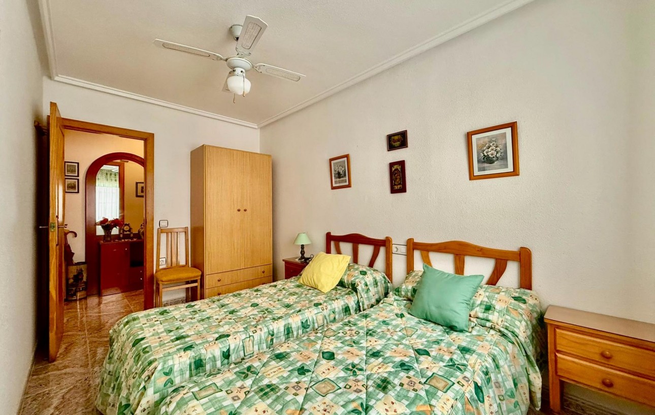 Sale - Apartment - Torrevieja - El Acequión - Los Náufragos