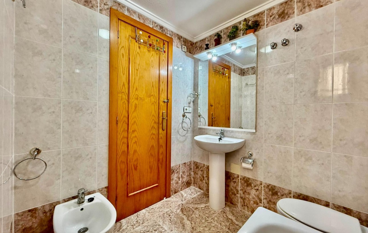 Sale - Apartment - Torrevieja - El Acequión - Los Náufragos