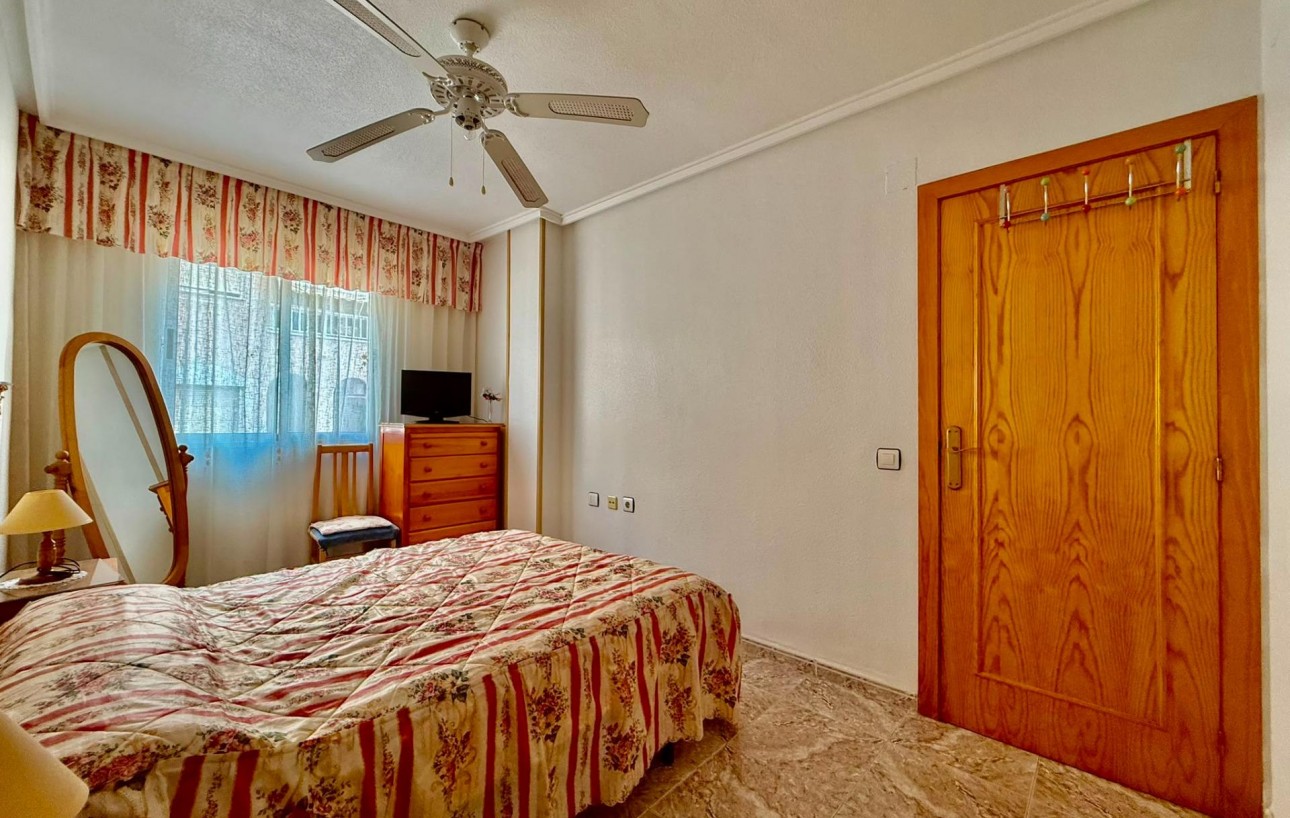 Sale - Apartment - Torrevieja - El Acequión - Los Náufragos