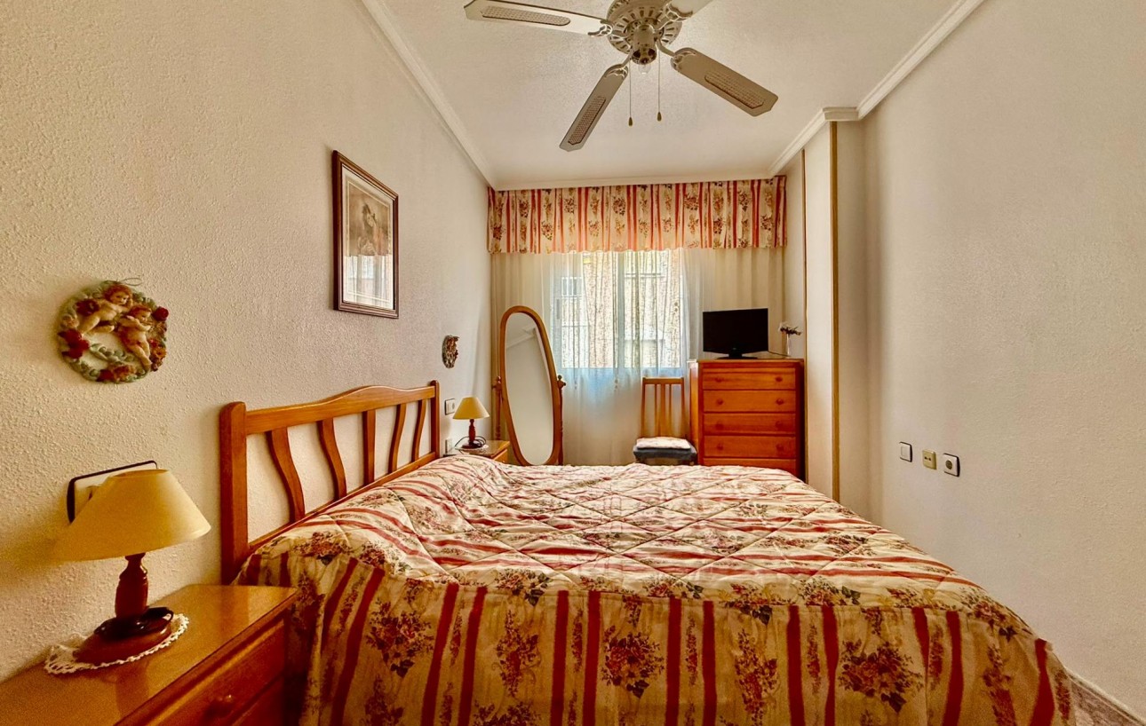 Sale - Apartment - Torrevieja - El Acequión - Los Náufragos