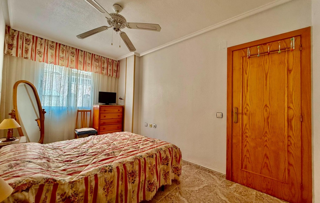 Sale - Apartment - Torrevieja - El Acequión - Los Náufragos