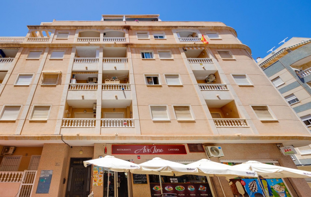 Sale - Apartment - Torrevieja - Playa del cura