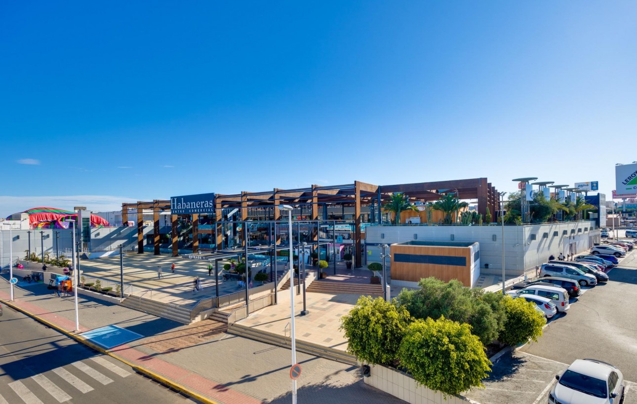 Sale - Bungalow Planta Alta - Torrevieja - Centro