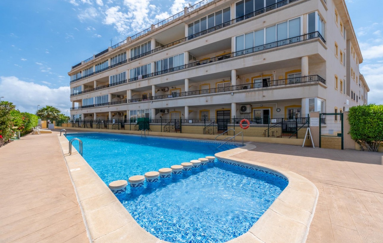 Sale - Planta baja - Orihuela Costa - Playa Flamenca
