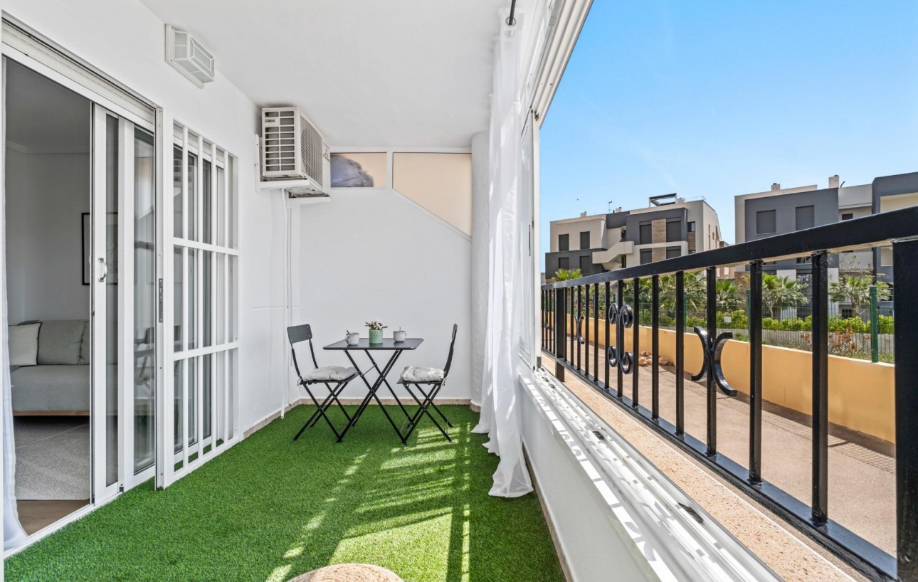 Sale - Planta baja - Orihuela Costa - Playa Flamenca