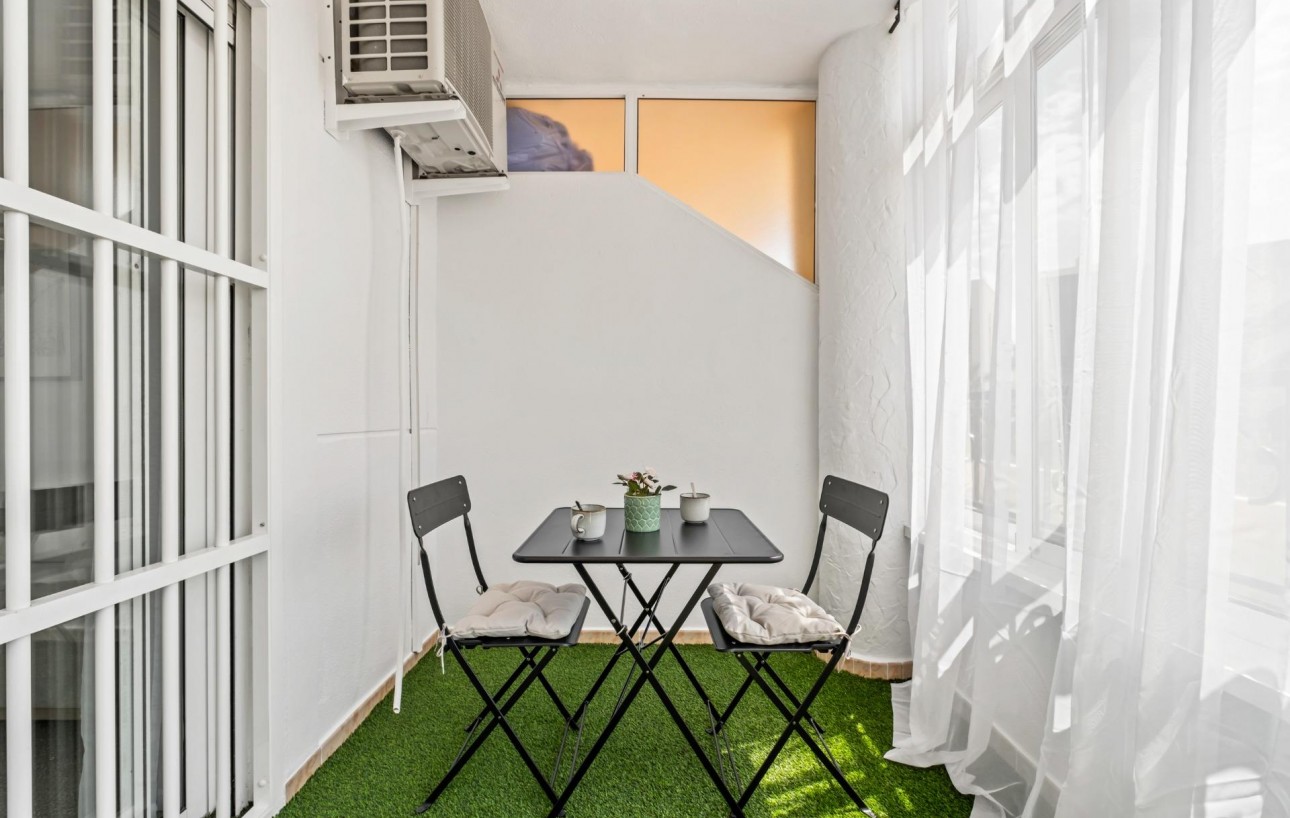 Sale - Planta baja - Orihuela Costa - Playa Flamenca