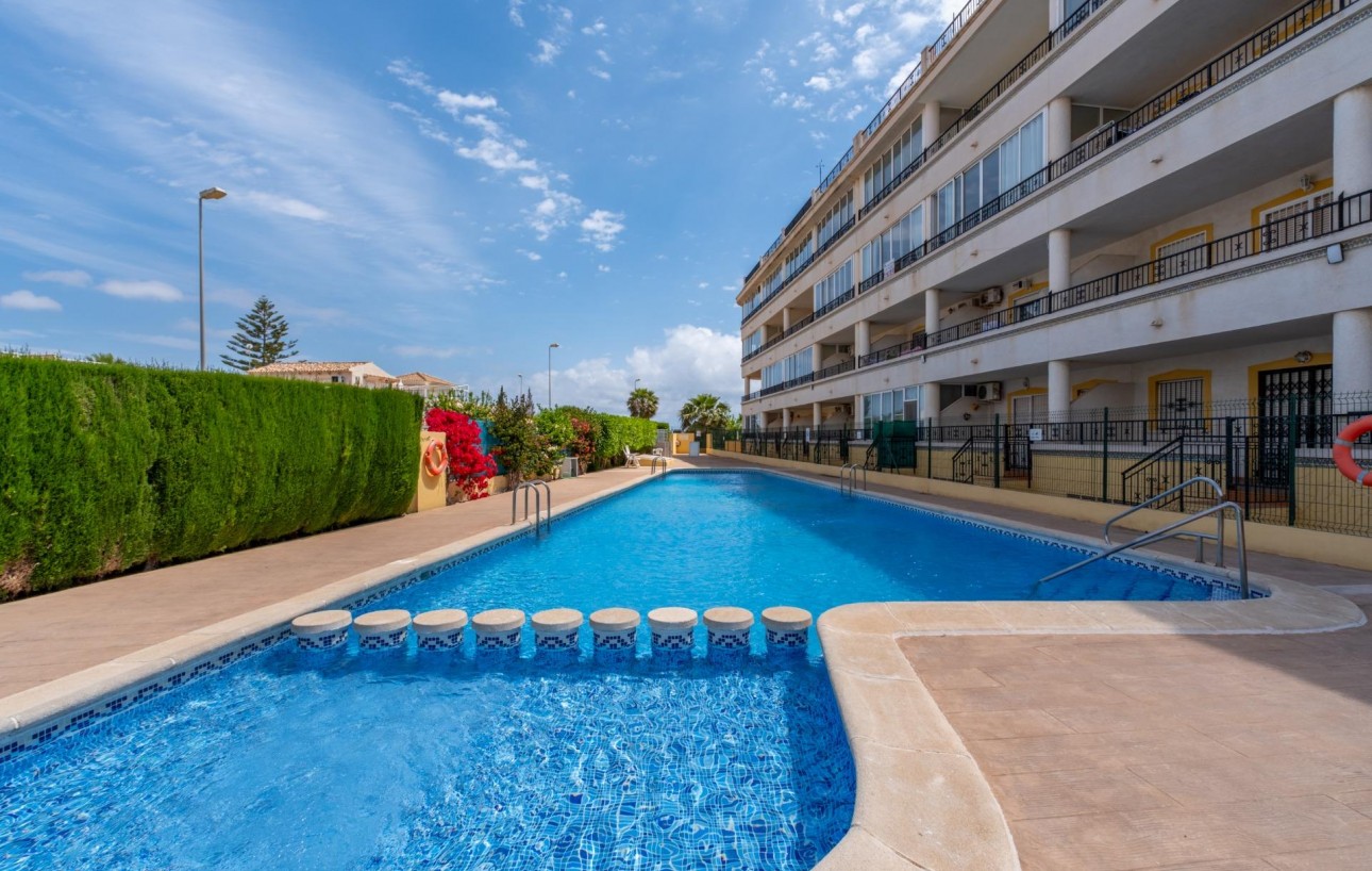 Sale - Planta baja - Orihuela Costa - Playa Flamenca