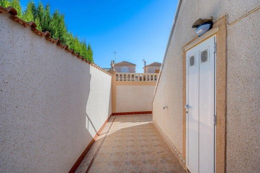 Sale - Bungalow - Torrevieja - Los altos
