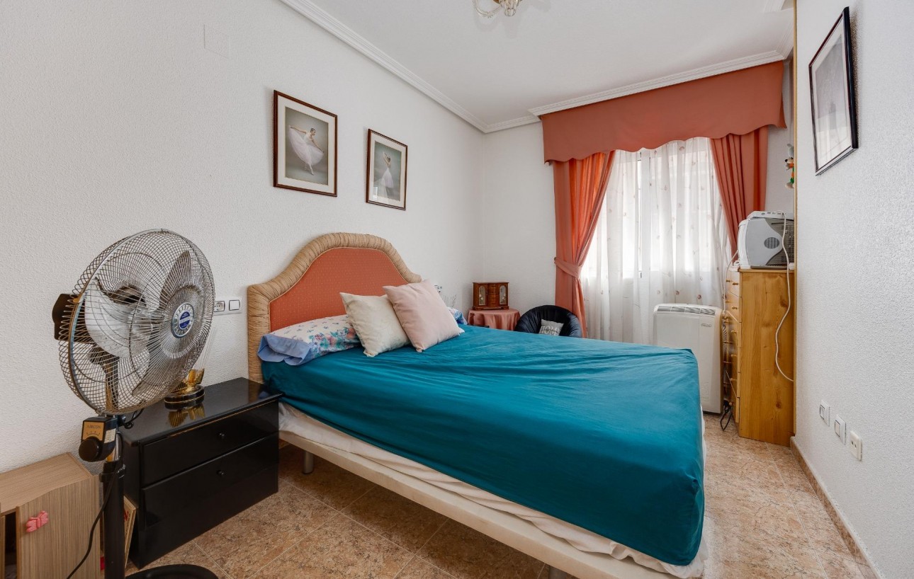 Sale - Apartment - Torrevieja - Playa del cura