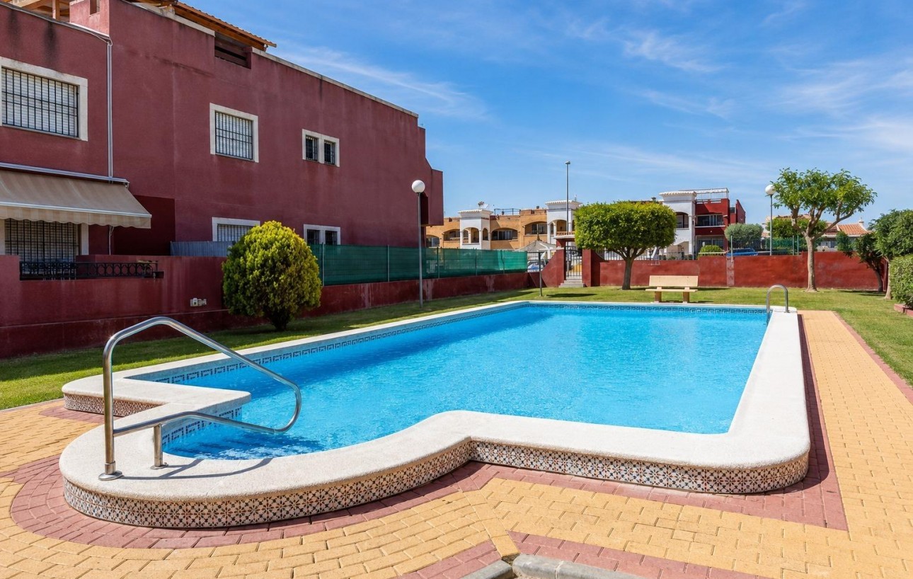 Sale - Bungalow Planta Baja - Orihuela Costa - Los Altos