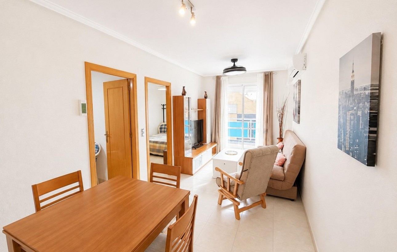 Sale - Apartment - Torrevieja - Estacion de autobuses