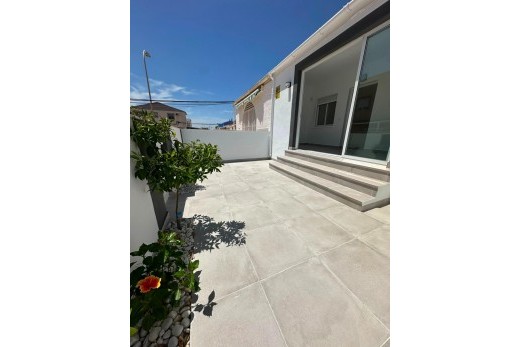 Sale - Bungalow - Torrevieja - La Siesta - El Salado - Torreta