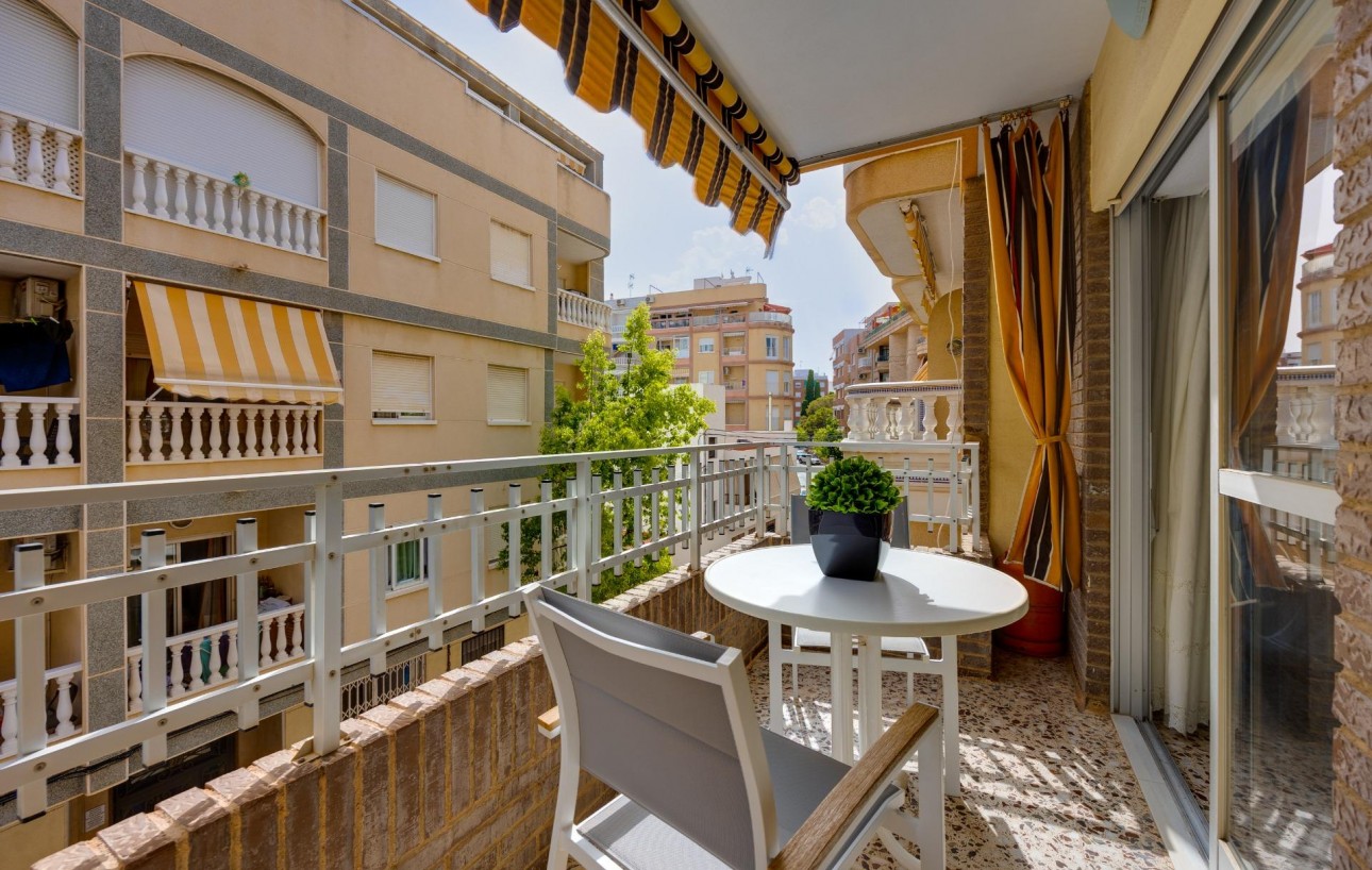 Sale - Apartment - Torrevieja - Playa del cura