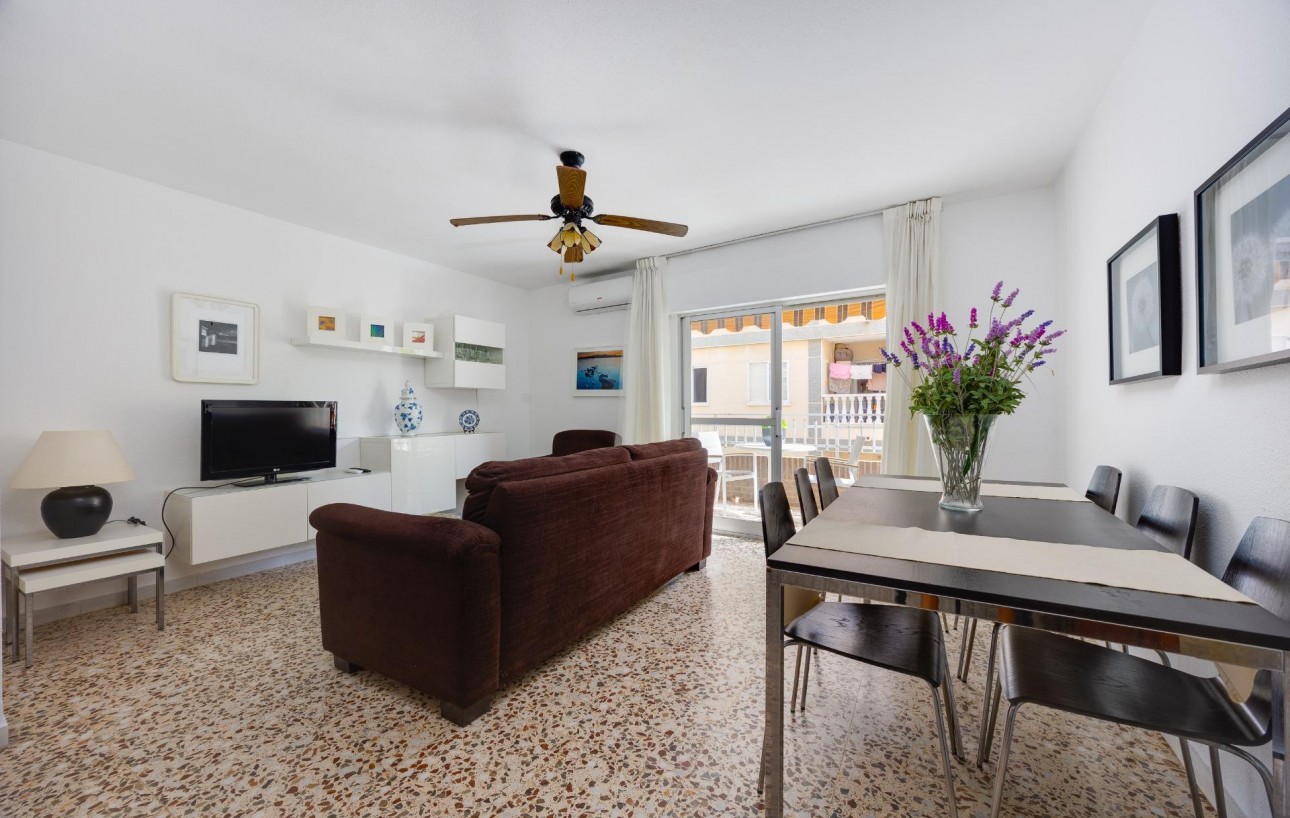 Sale - Apartment - Torrevieja - Playa del cura